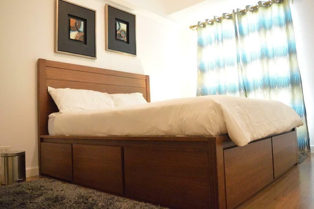 Marquee Residences Angeles Buitenkant foto