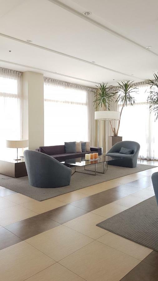 Marquee Residences Angeles Buitenkant foto