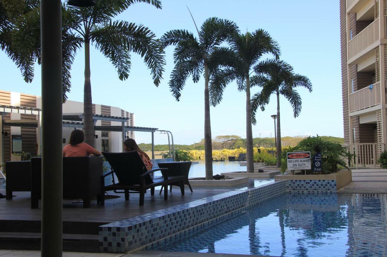 Marquee Residences Angeles Buitenkant foto