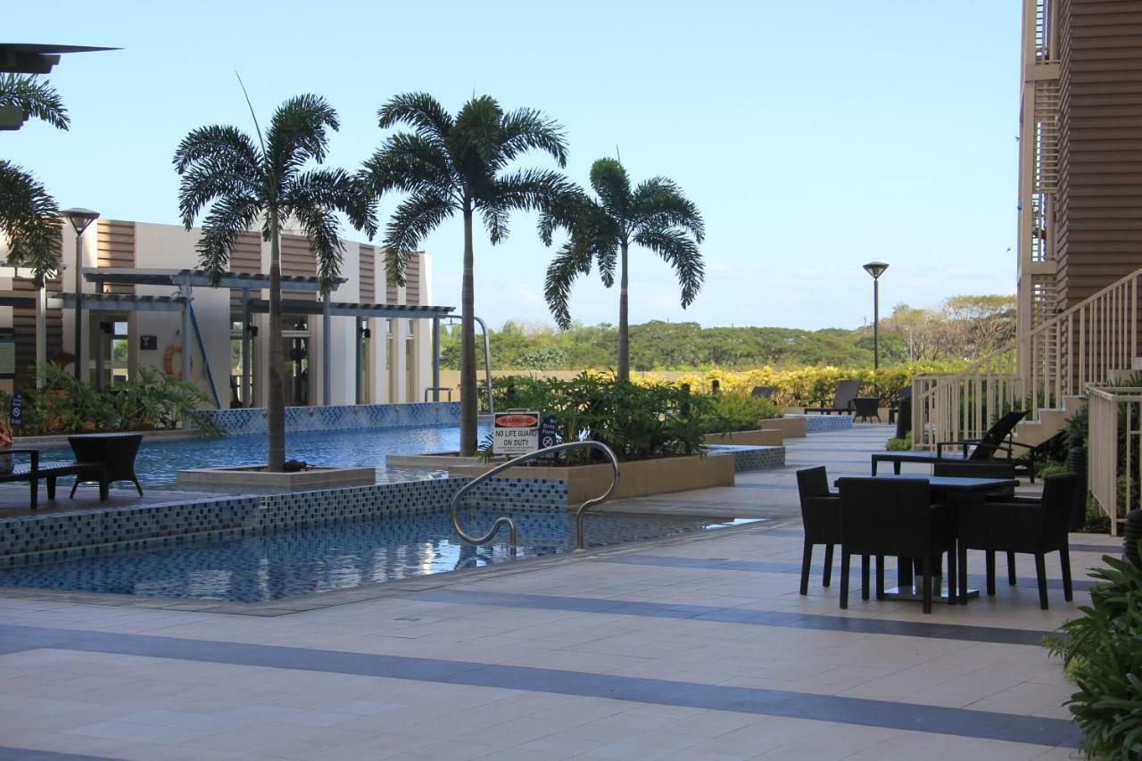 Marquee Residences Angeles Buitenkant foto